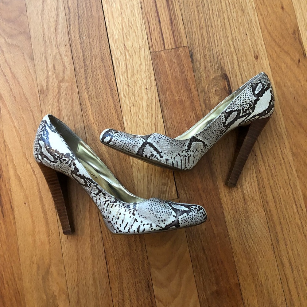 Colin Stuart Faux Snakeskin Heels Sz 8